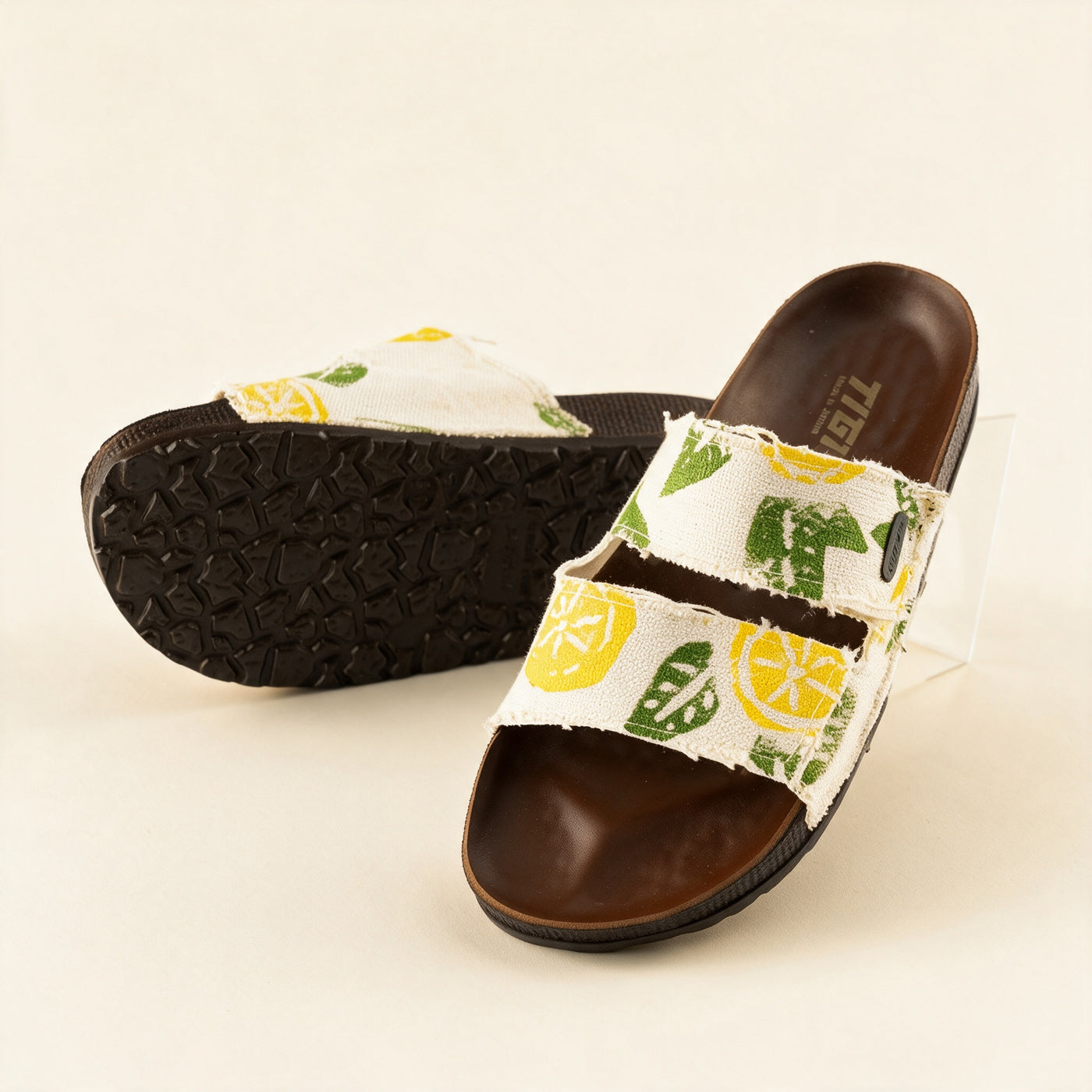 2055X Print — Twin Magic Footbed Style, Lemon Print