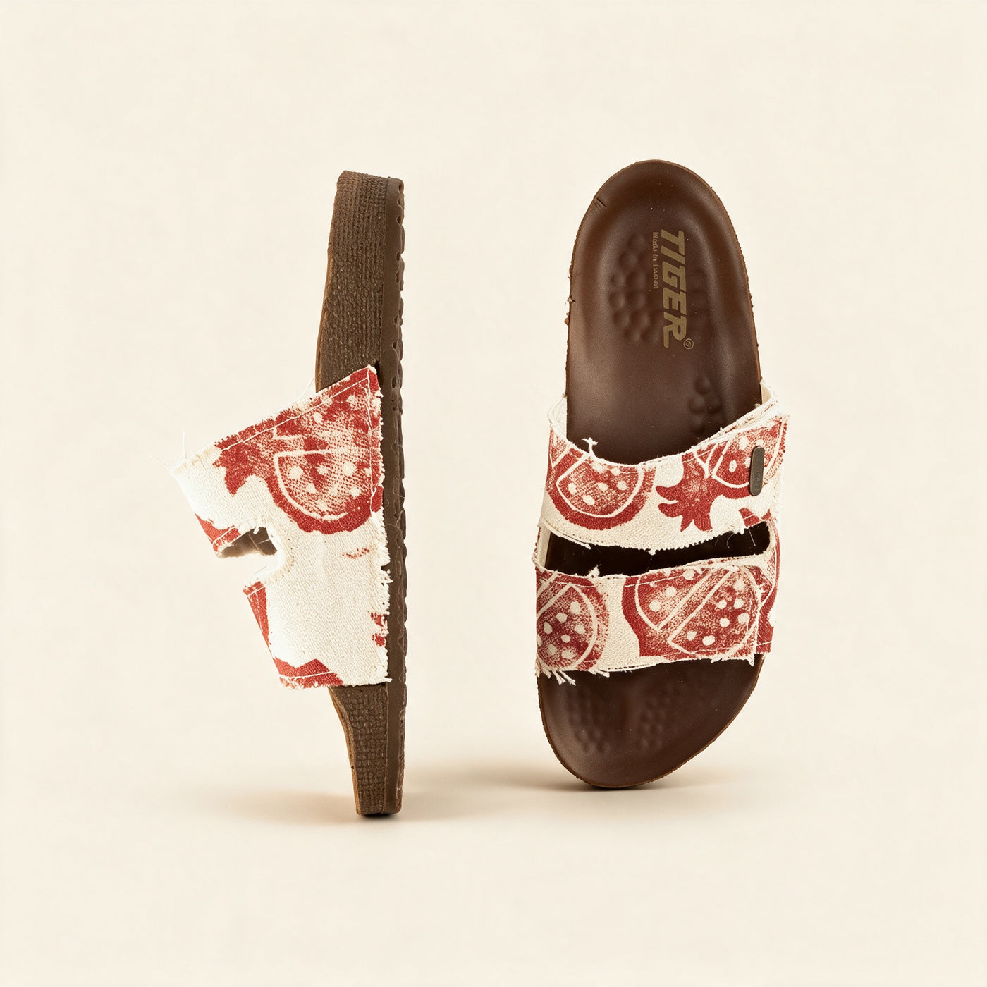 2055X Print — Twin Magic Footbed Style, Pomegranate Print – view 2