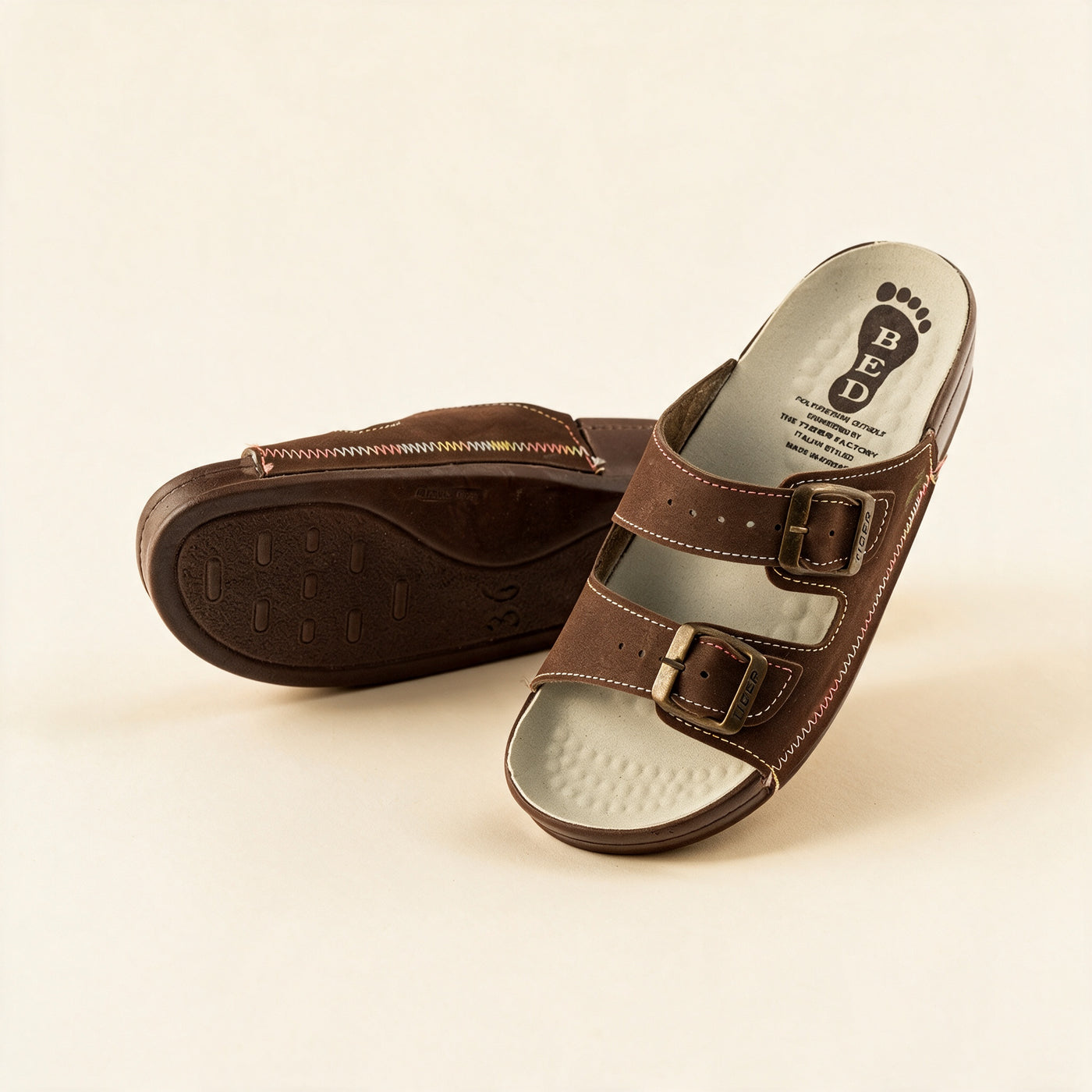 5078 NBK — Twin-buckle footbed slide, Brown