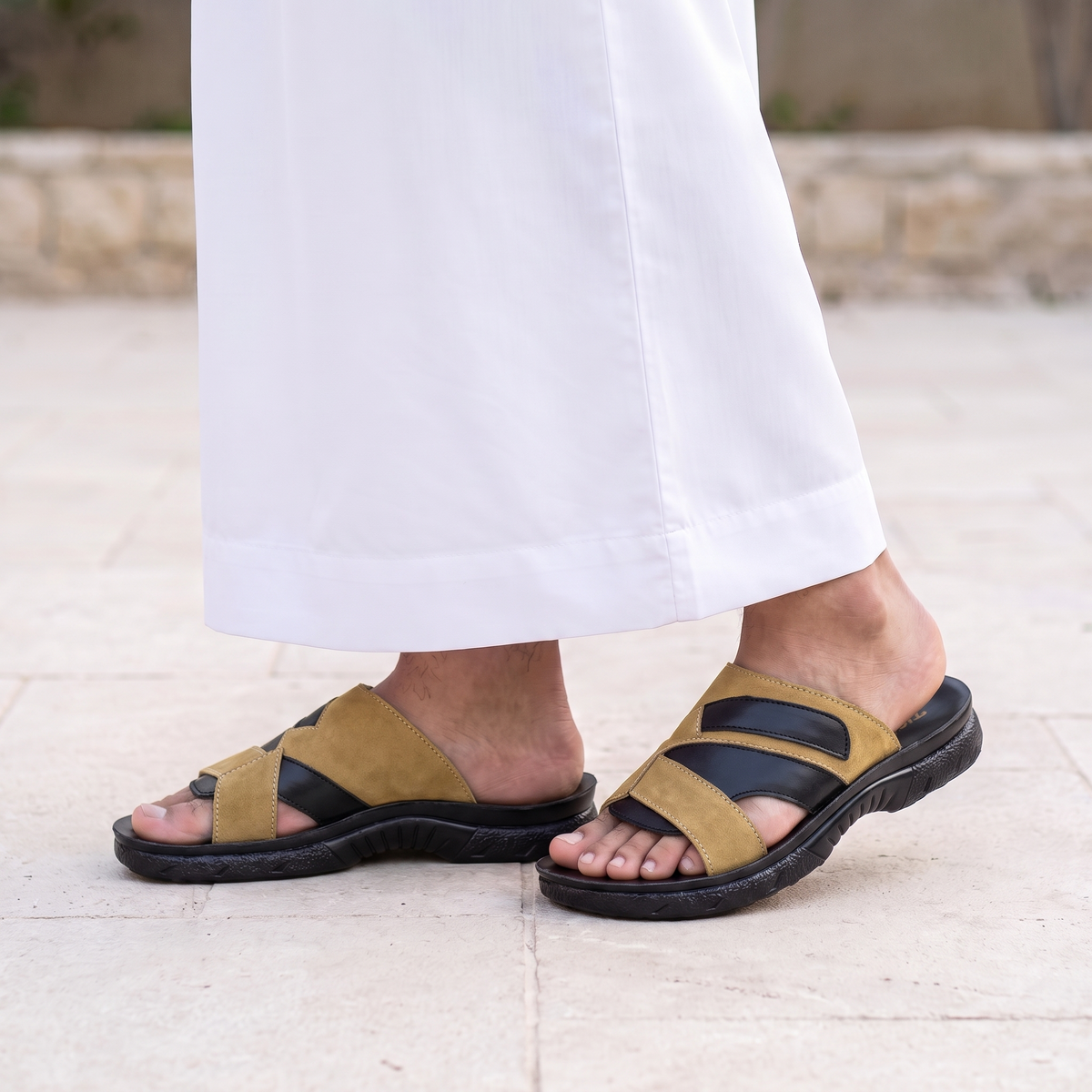 5522 NBK — Men's cross-strap slide, Cappuccino – view 2
