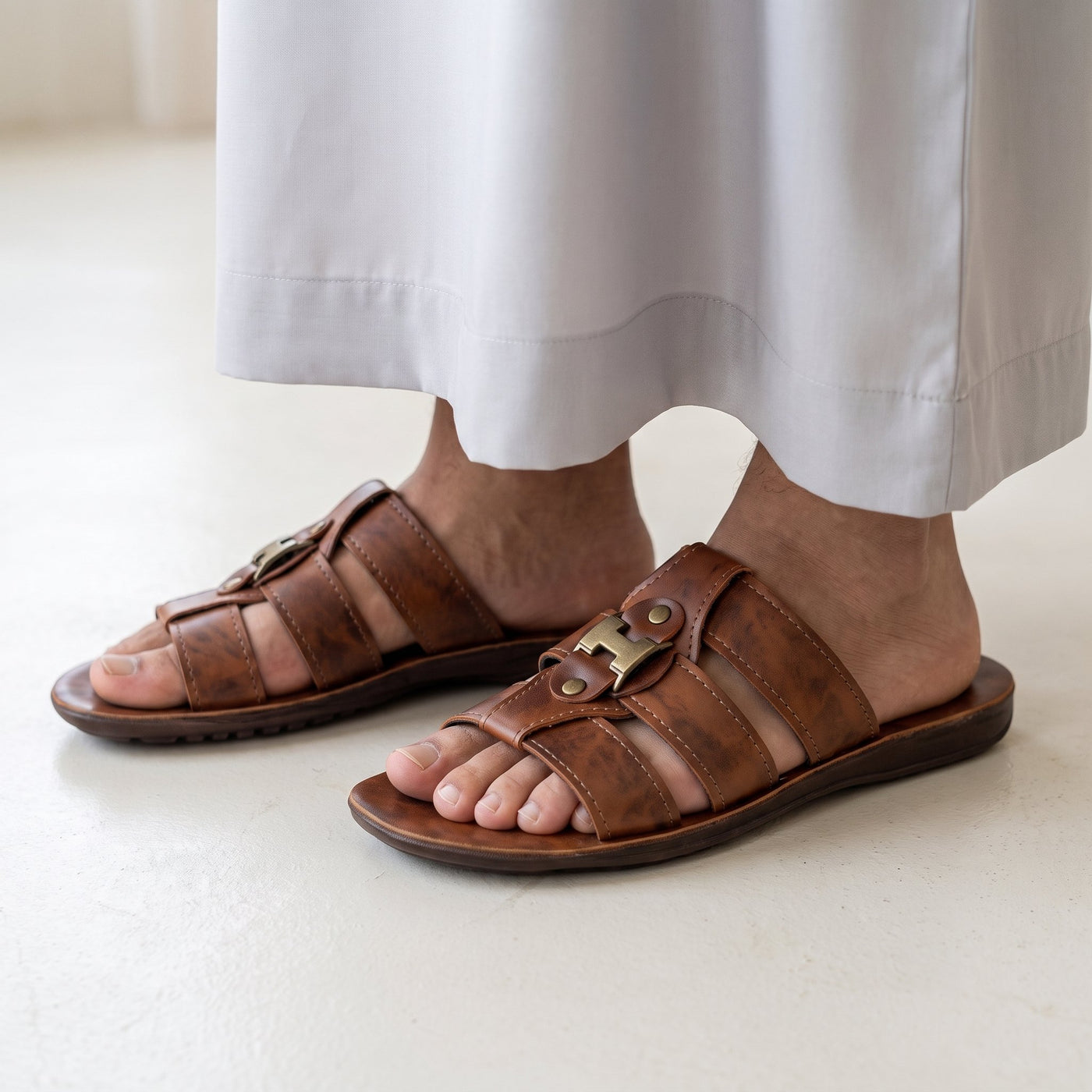 2005 — Men's Trident slide, Brown &ndash; view 2