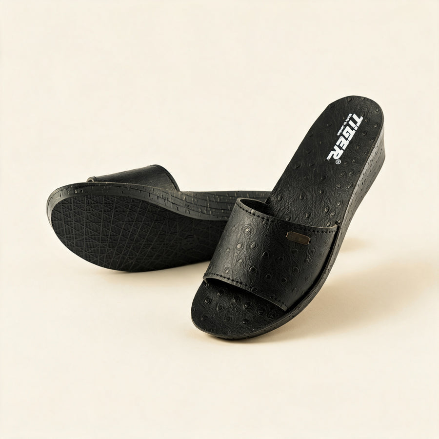 3000 — Ladies' wedge slide, Black