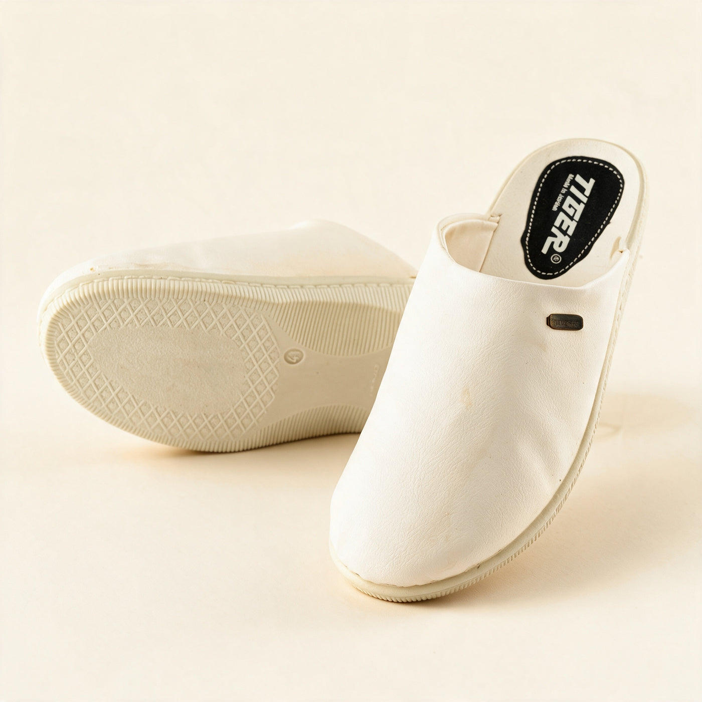 4212 — Men's closed-toe mule, Beige &ndash; view 3