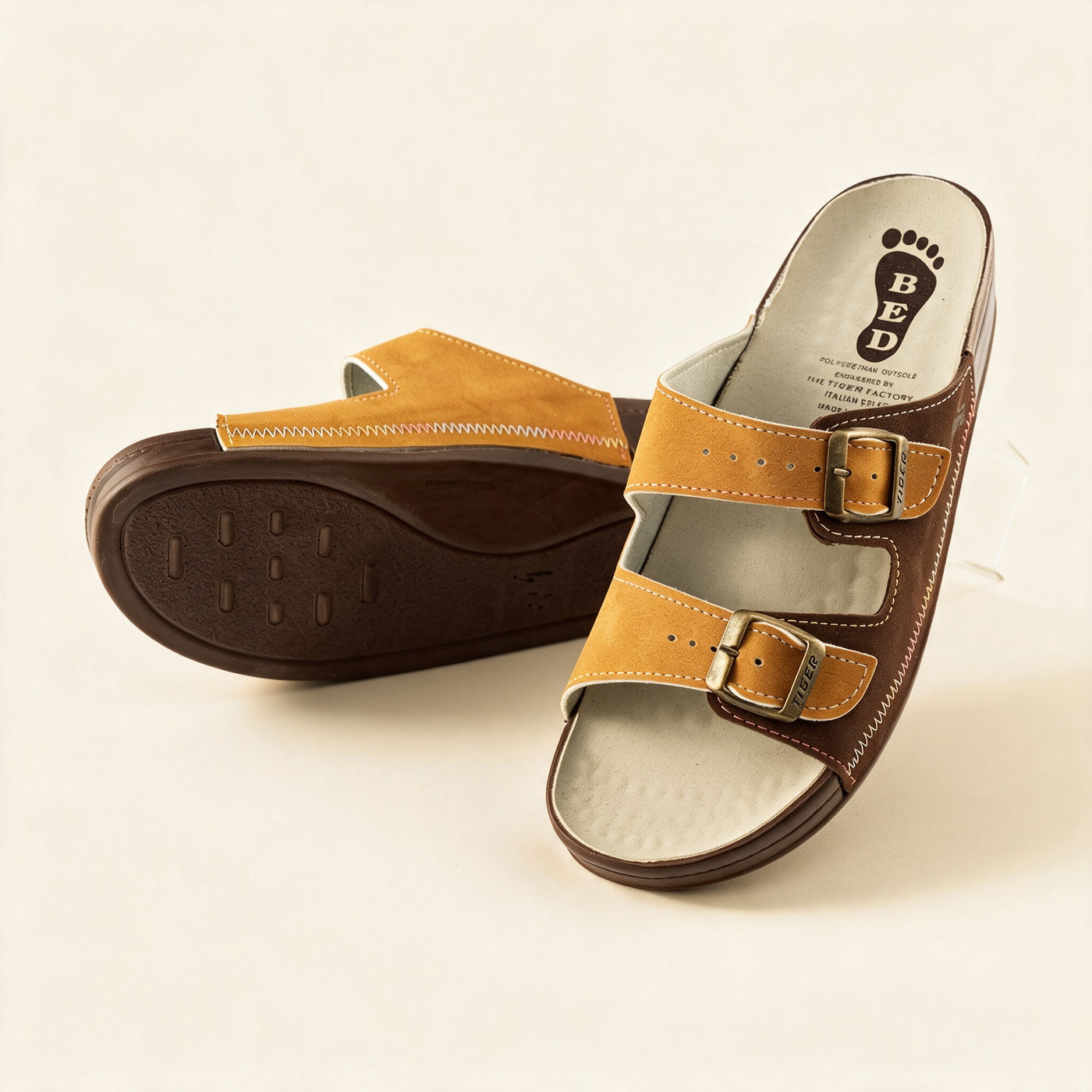 5078 NBK — Twin-buckle footbed slide, Brown / Camel