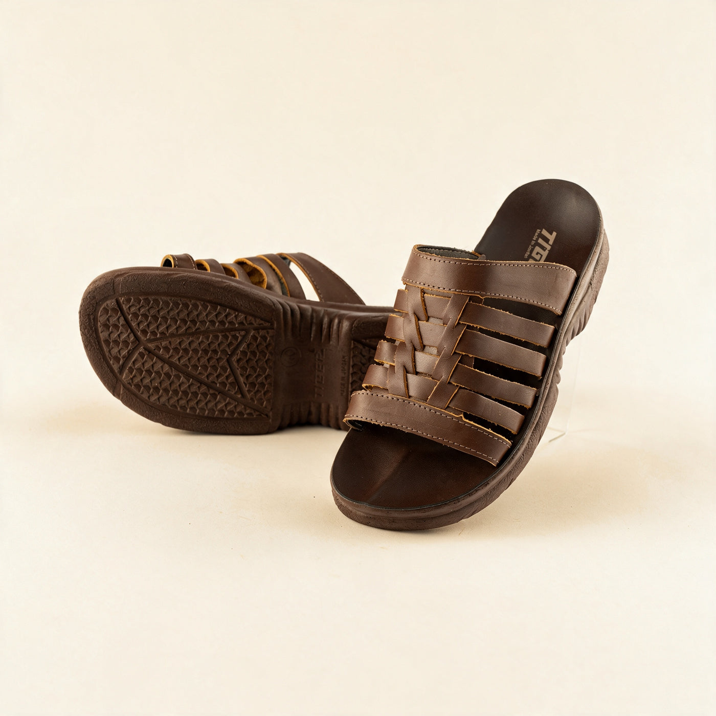 6518 Genuine — Men's woven-strap slide, Chocolate &ndash; view 2
